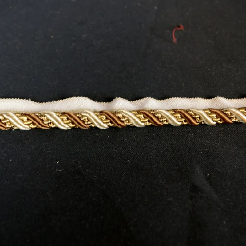 Stock/Trimland Art 1010 Gold Brown Lip Cord Trim Clearance