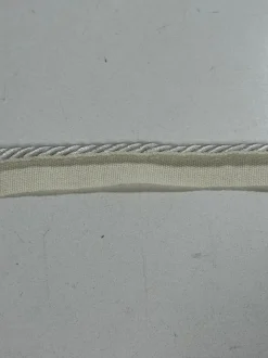 Stock/Parisia BIR806/3 White 1/4 inch Twisted Lipcord Trim> Toile