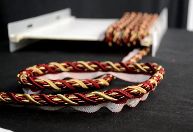 Stock/Trimland 1034T Red Gold Lip Cord Trim Hot
