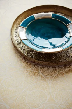 Brewster Yasamin Gold Mehndi Medallion Wallpaper> Florals